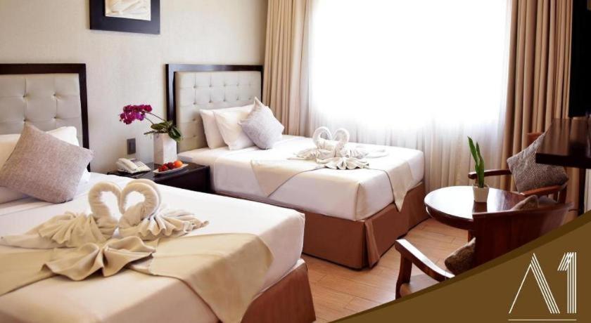 Aura One Hotel Baguio City Dış mekan fotoğraf