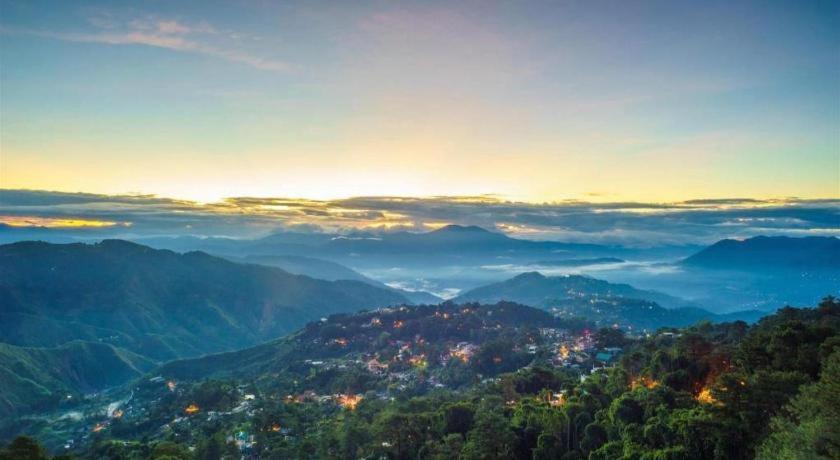 Aura One Hotel Baguio City Dış mekan fotoğraf